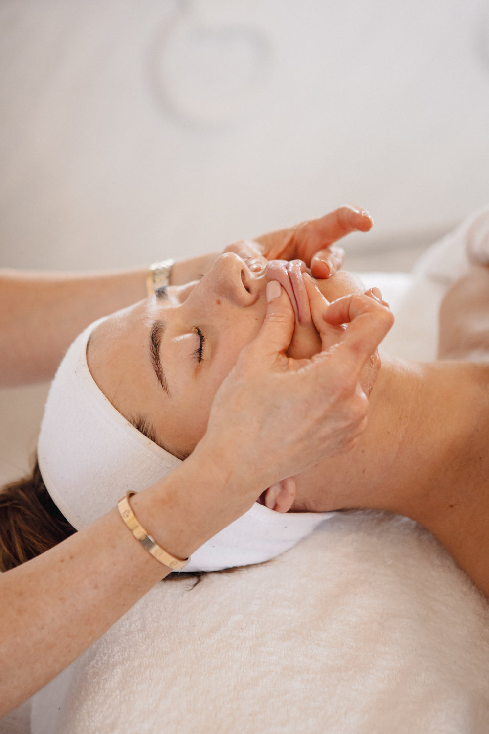 The Signature Sculpt Facial - Bowral Clinic